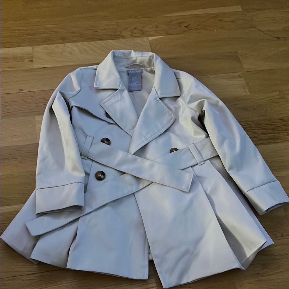 Tahari White Trench Coat with Belted Waist and A-line Silhouette